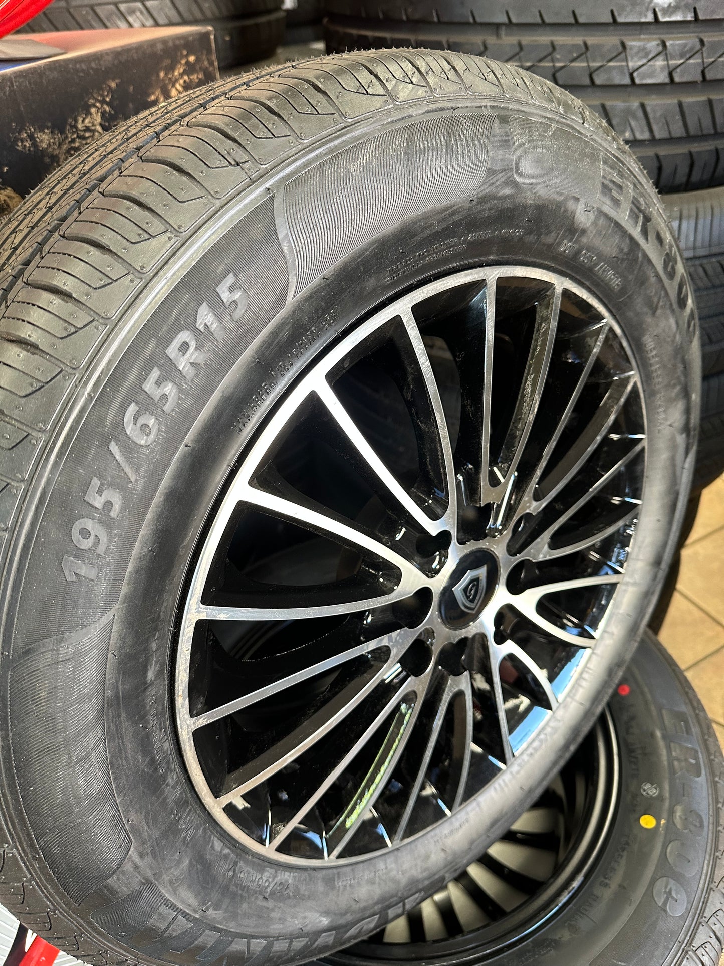 Drag Concepts R37 15x6.5 4x100/4x4.5" +35mm Gloss Black Machined Rims Set of 4