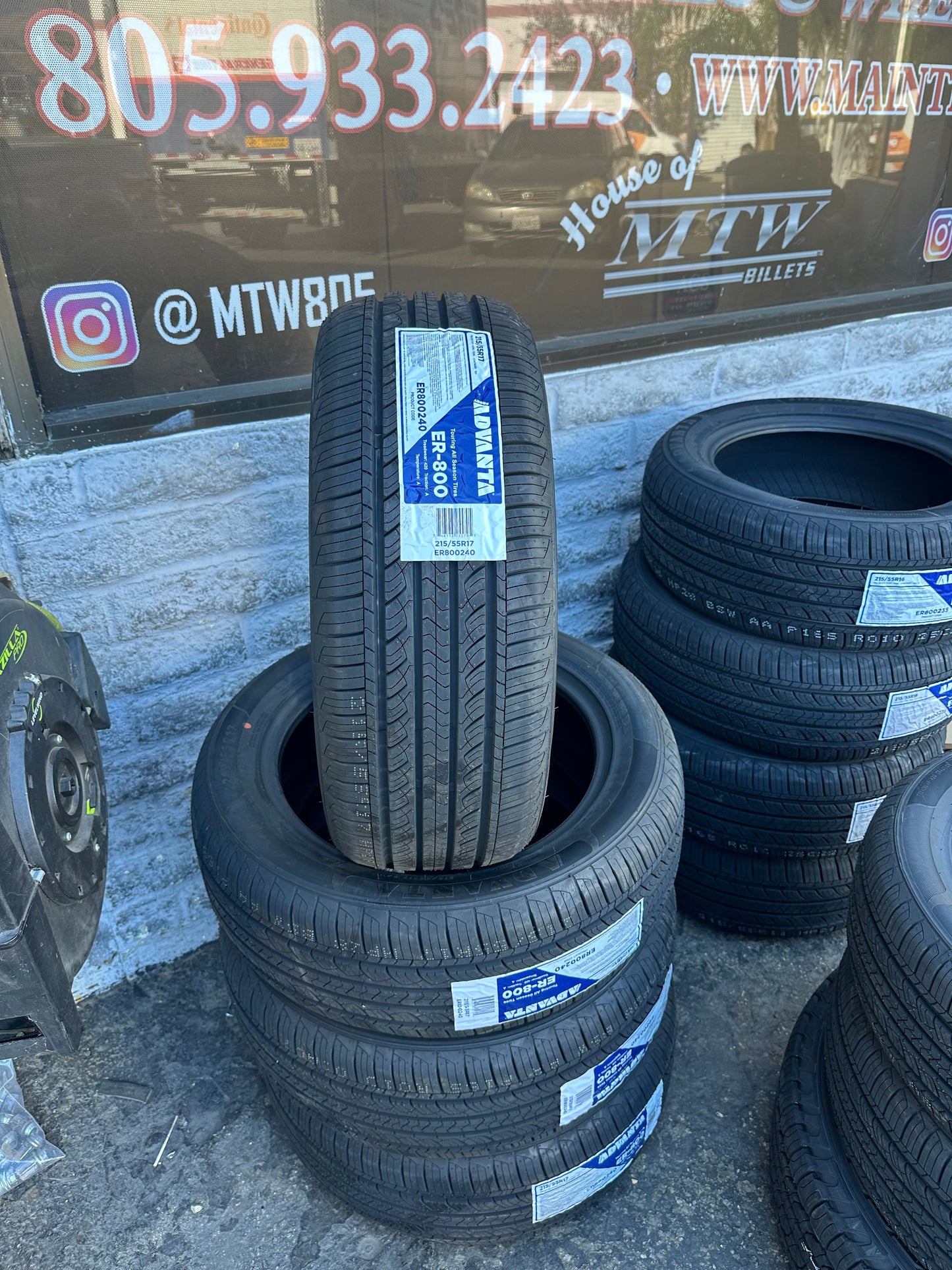 1 New Advanta Er800 - 215/55r17 Tires 2155517 215 55 17