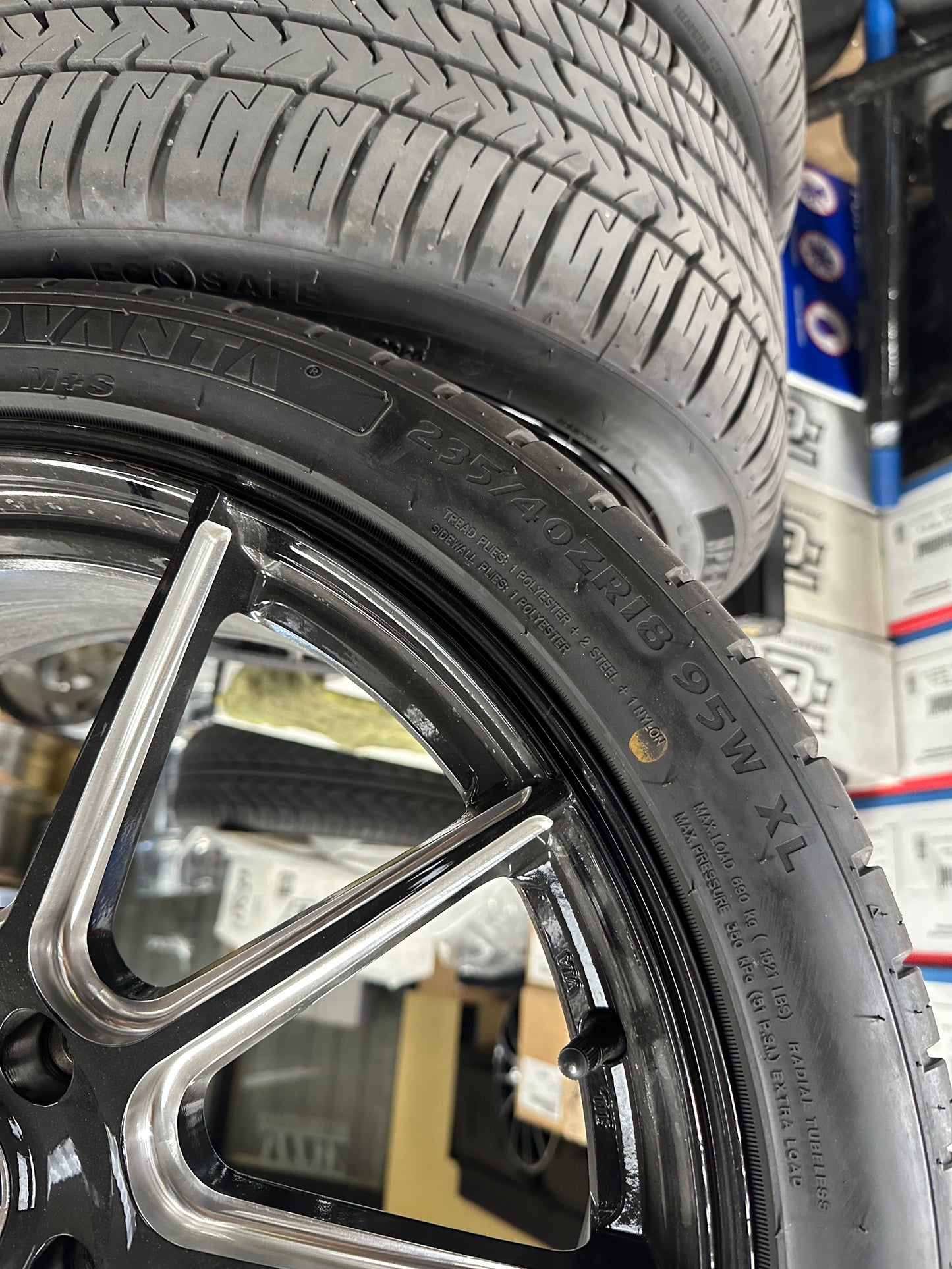 Drag Concepts 18" DC-R39 Wheels 5x114.3 Black Milled 35ET 73.1CB TIRES 235/40/18