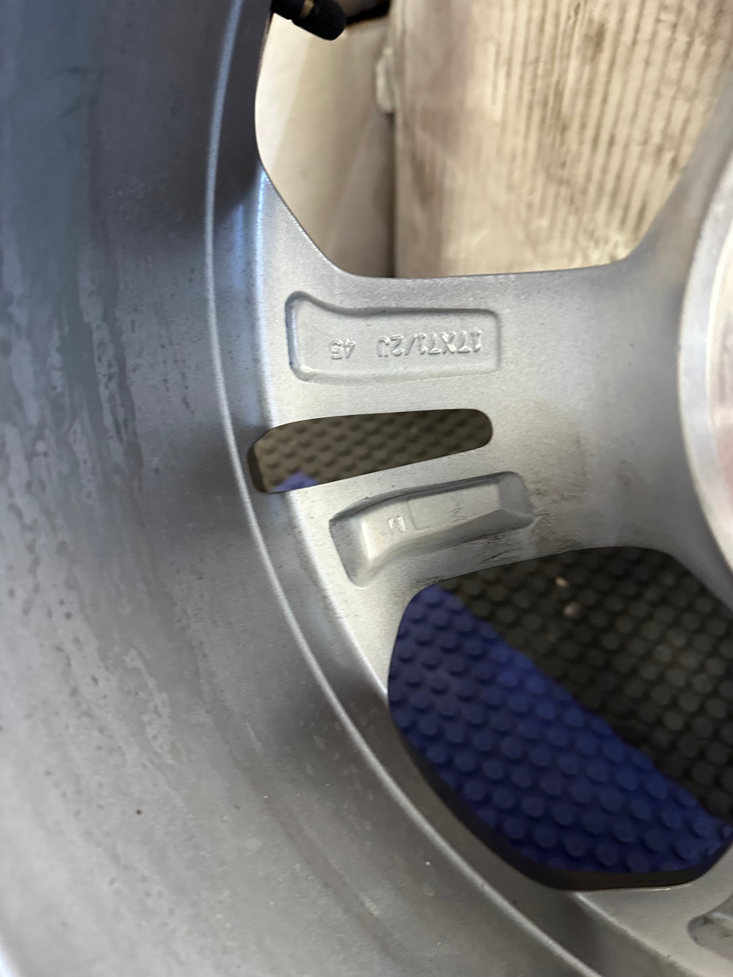 17" HONDA ACCORD 2024 17x7.5 OEM Gunmetal Finish Michelin Energy Saver 225/50R17