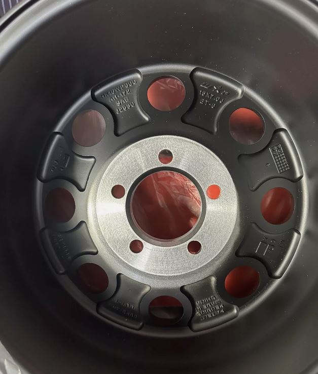 QTY 1 New American Racing Ar172 Baja 15x7 5-114.30 -6 Satin Black Wheel