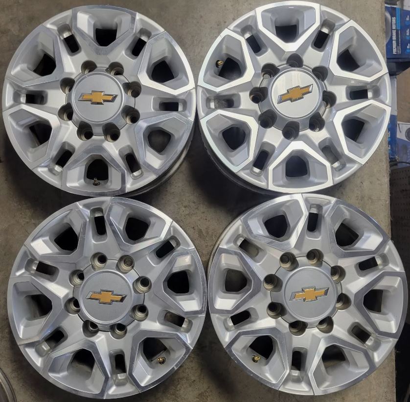 2020 21 22 23 2024 Chevrolet Silverado 2500 Aluminum Wheel Set 8 lug 18 inch