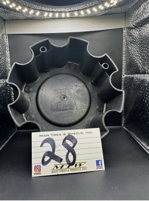 Moto Metal Matte Black 8 Lug Wheel Center Cap W/Screws MO909B8165YB